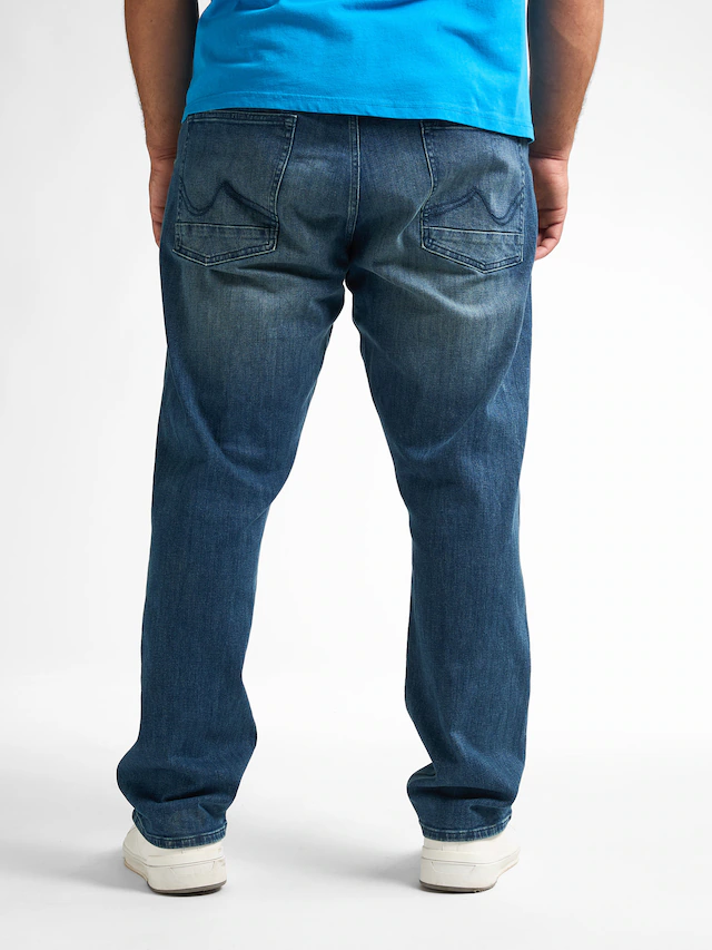 Petrol Industries Tapered-fit-Jeans , im Five-Pocket Style