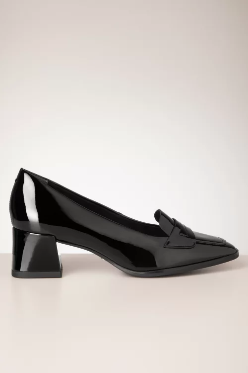 Tamaris Viola Patent loafer stijl pumps in zwart