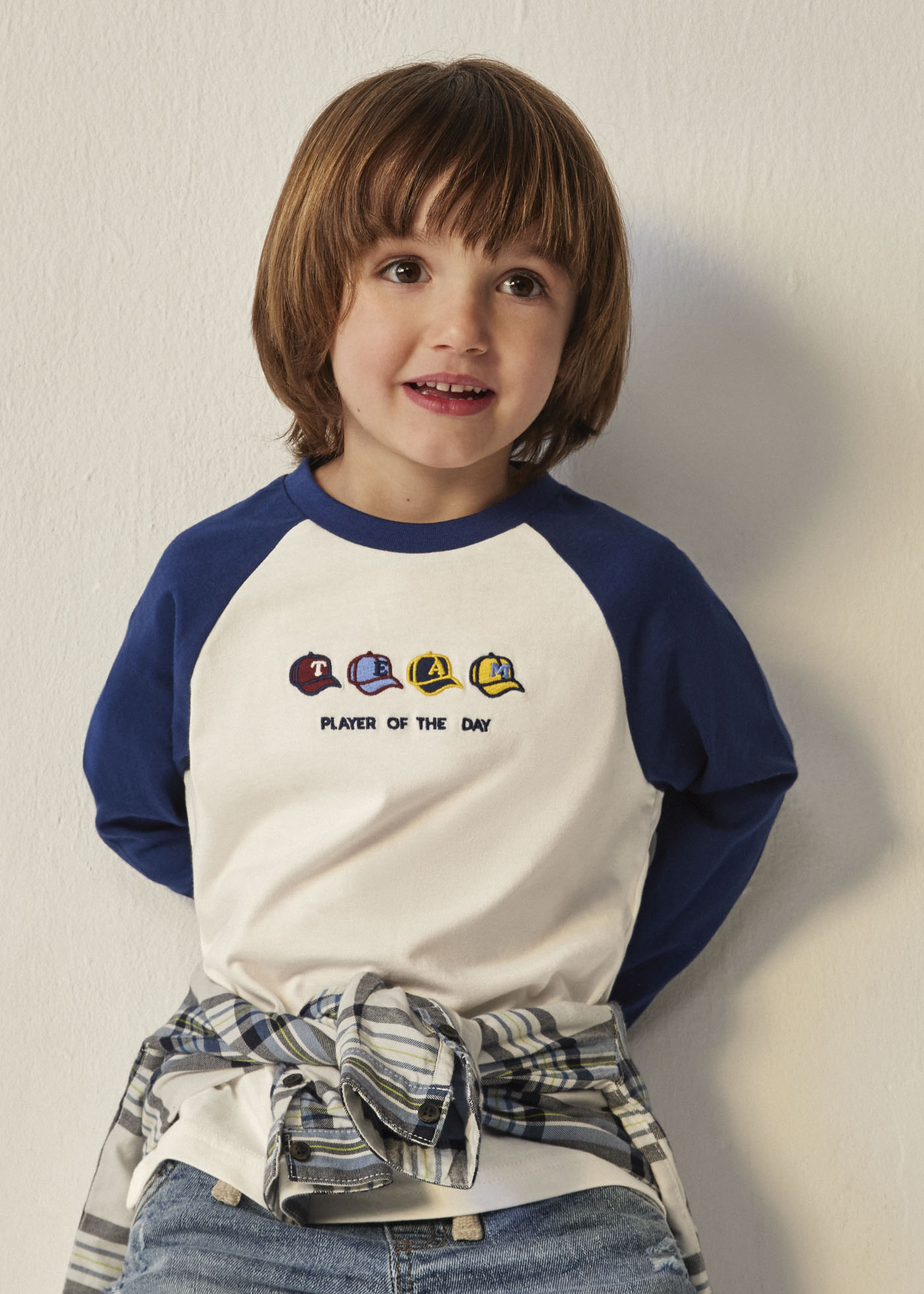 Camiseta raglan Better Cotton para meninos