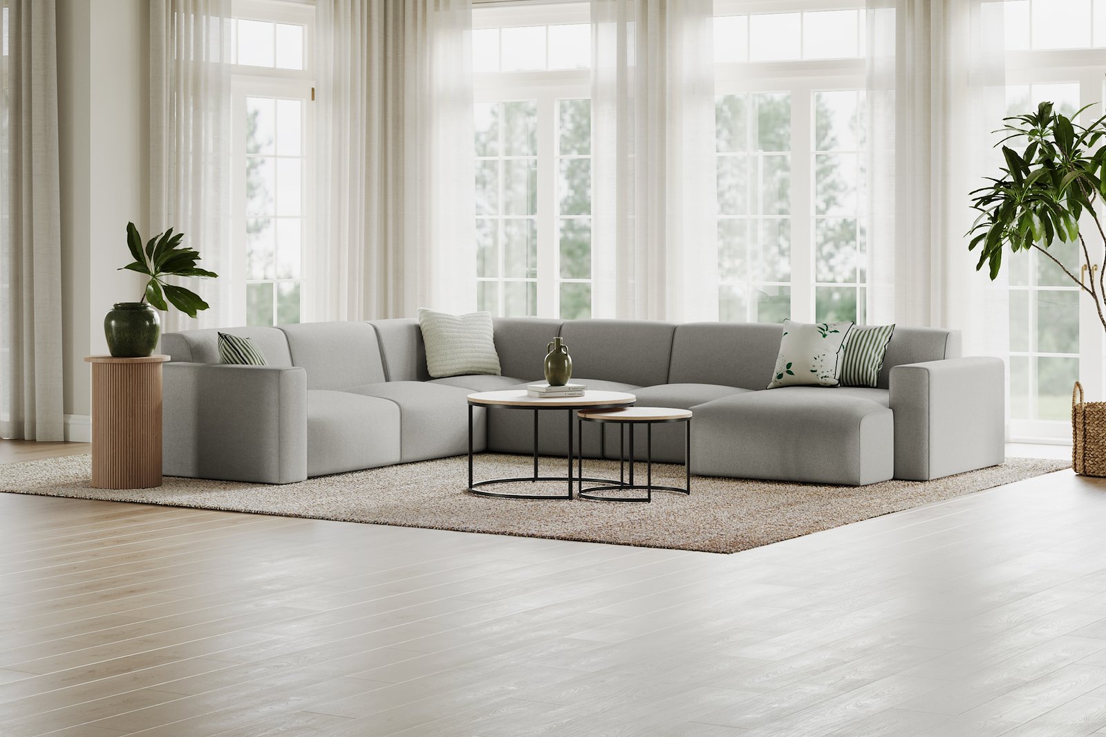 Styl U-sofa 2-seter venstre, 2-seter og sjeselong høyre. Tekstil Brooklyn 3/1 Light Grey med sorte ben.