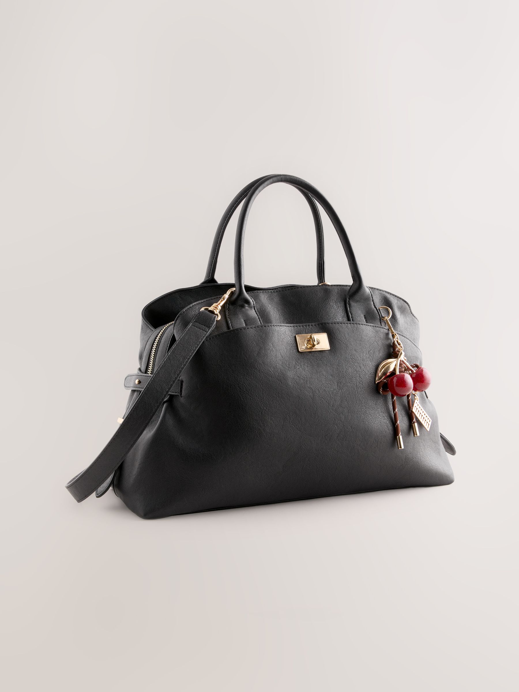 Zwart - Grote shopper met bedeltjes