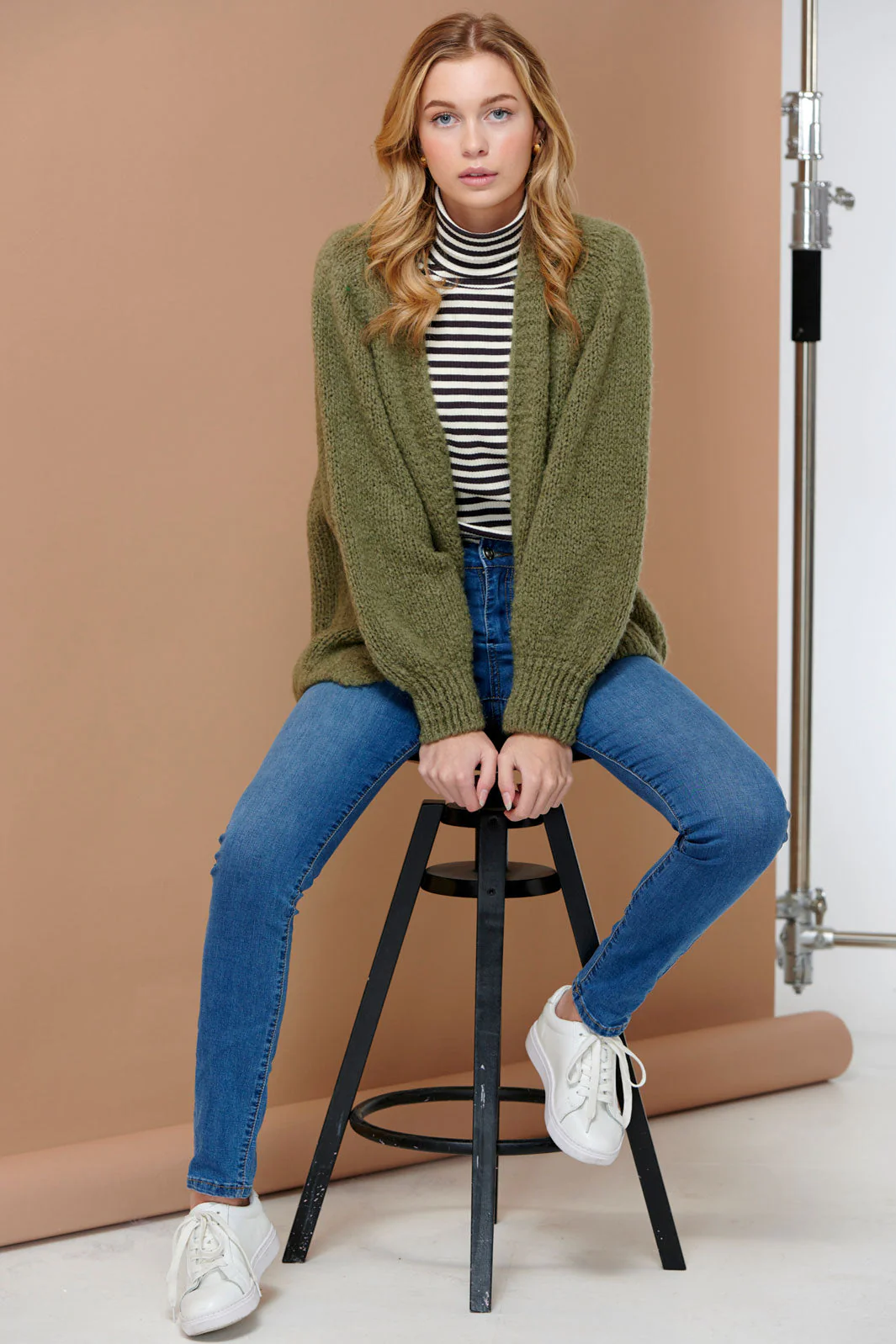 Noella Fora Knit Cardigan army