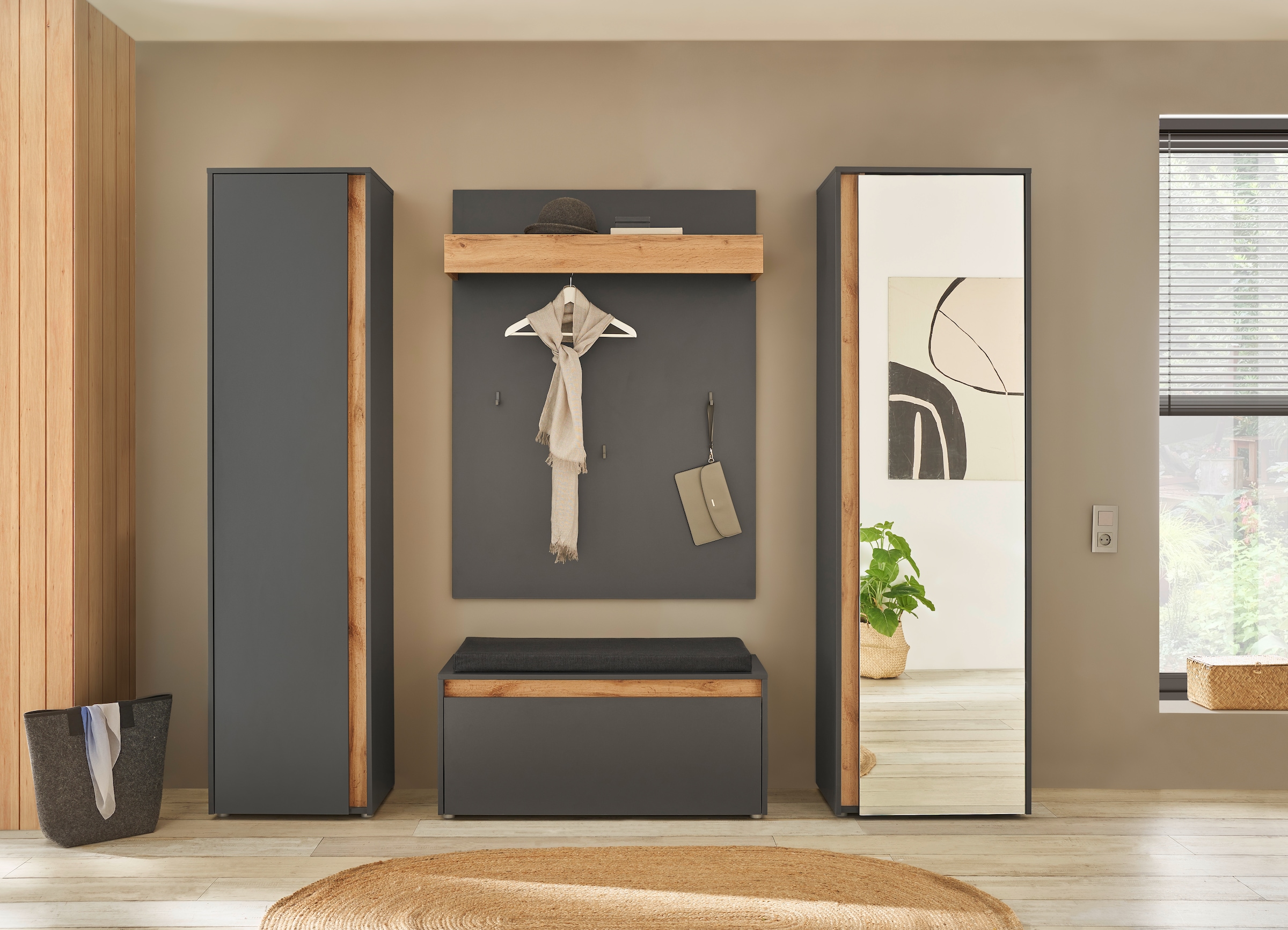INOSIGN Garderobenschrank »GiRON/CiTY, moderner Garderobenschrank, Kleiderschrank mit Stauraum« Spiegeltür, Teleskopauszug, Tür beidseitig montierbar, 60 cm breit
