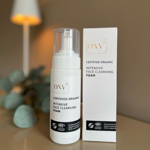 oxy8 Naturkosmetik INTENSIVE FACE CLEANSING FOAM – Intensiver Reinigungsschaum. Auch zum Abschminken