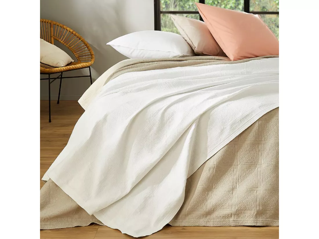 Dessus de lit Jacquard 180x250 cm CHAMPSAUR coton et polyester blanc