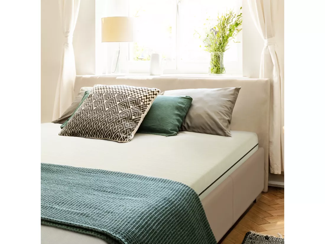 Matelas 180 x 200 cm soutien ferme grand confort épaisseur 15cm