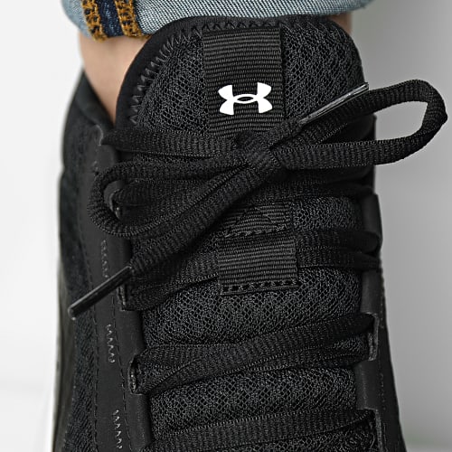 Baskets UA Victory 3023639 black Grey