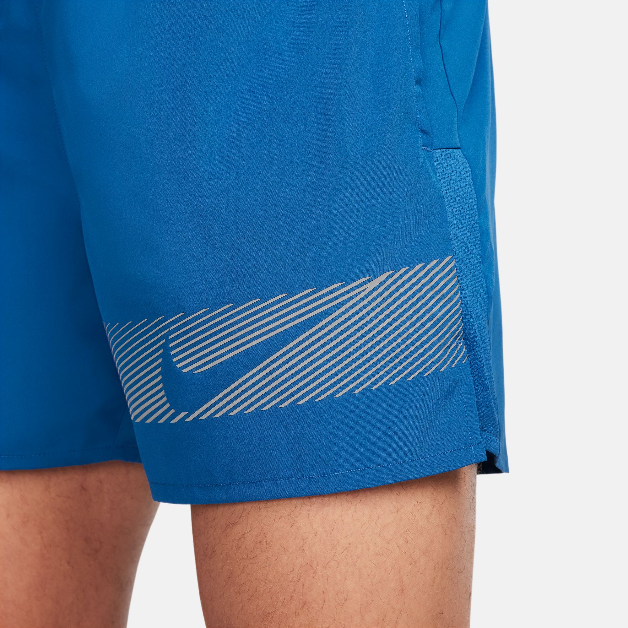Dri-FIT Challenger Flash 5