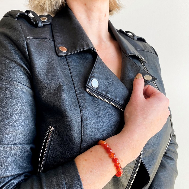 Bracelet extensible avec perles Cornaline Rubanée