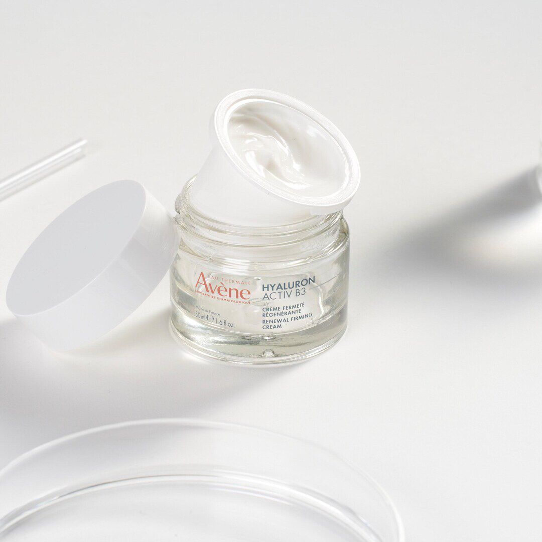 AVENE  Hyaluron Activ B3 Creme de Dia Antienvelhecimento  - Recarga - 50ml