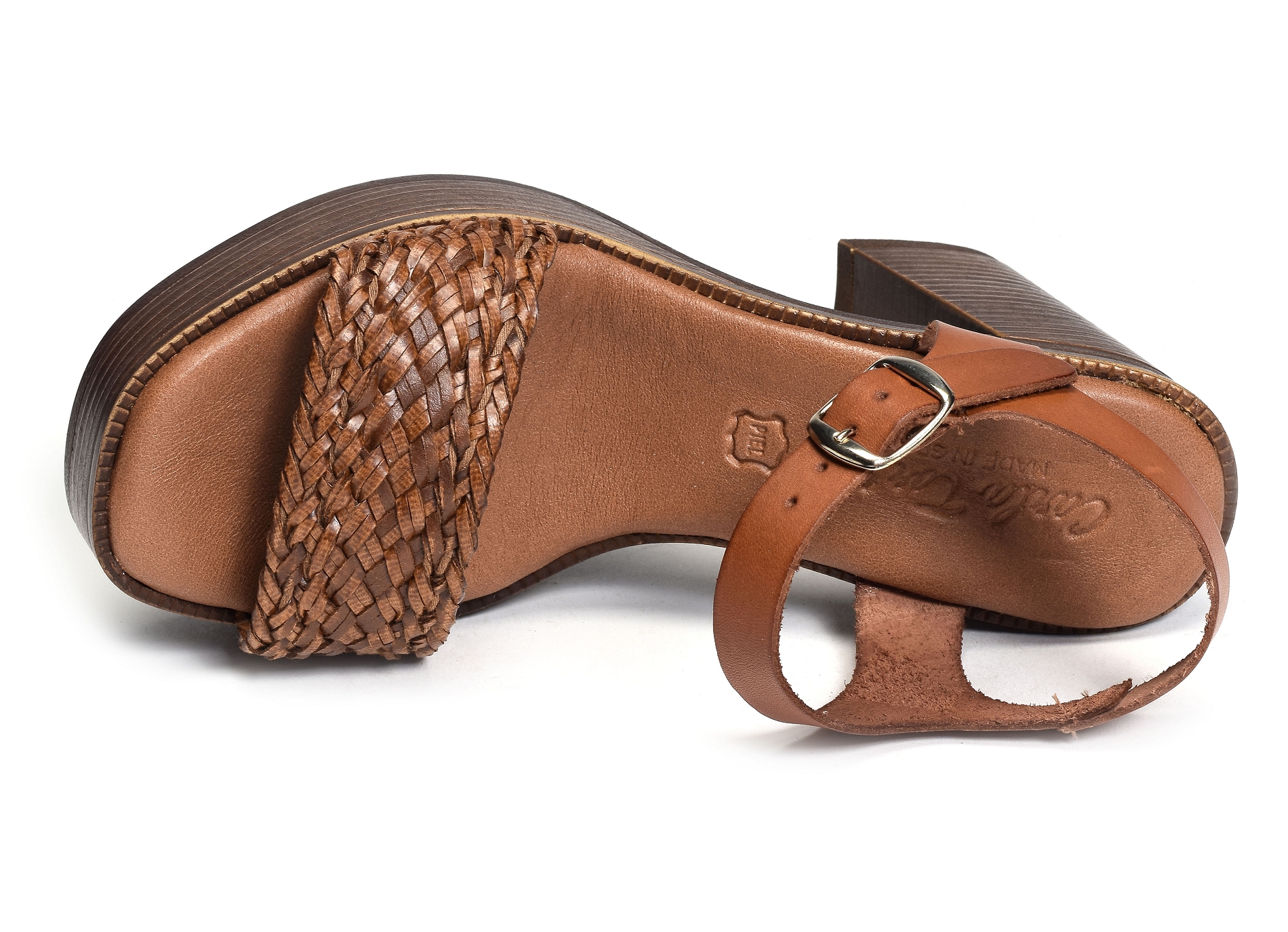 89067 camel
