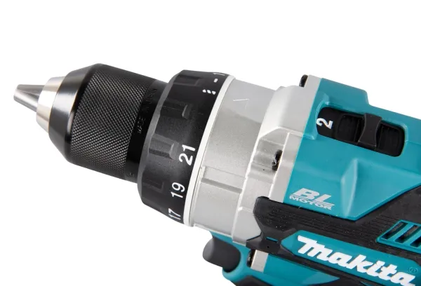 Makita DDF486Z - Bor/driver - ledningfri - 2-hastigheders 13 mm - 130 N·m - intet batteri - 18 V - SOLO