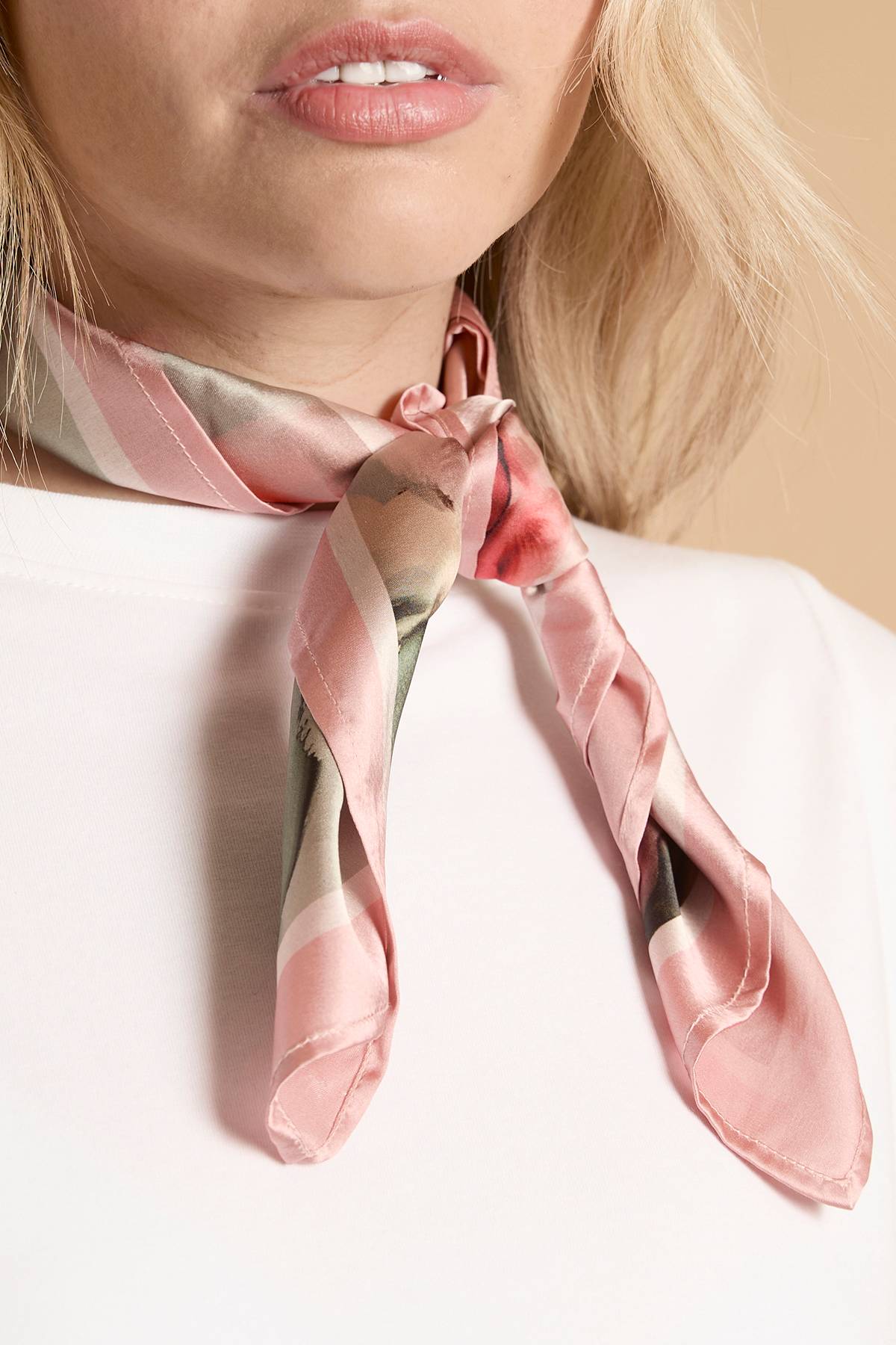 Oasis Floral Printed Satin Neck Scarf
