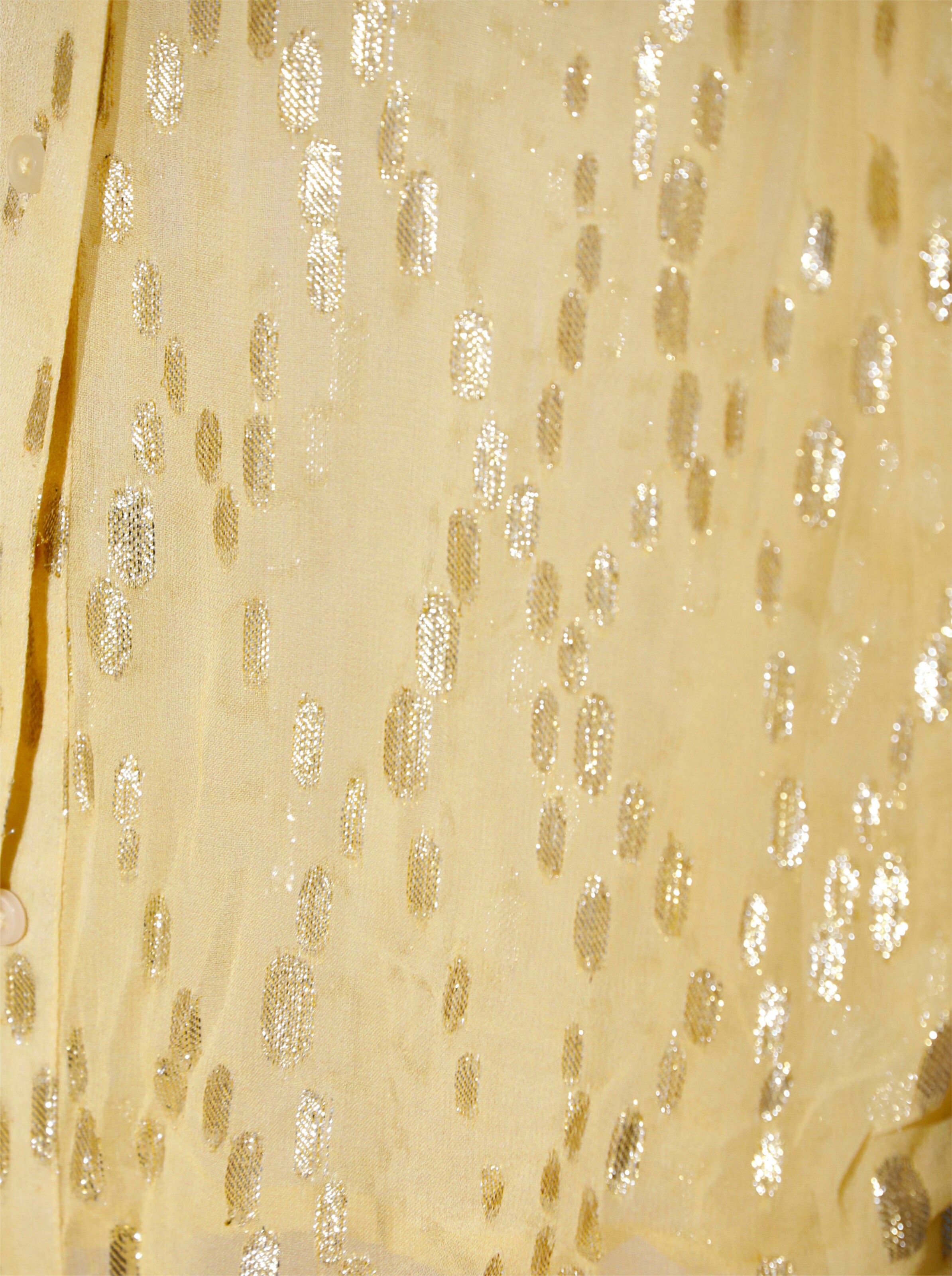 Bluse in zitrone-goldfarben