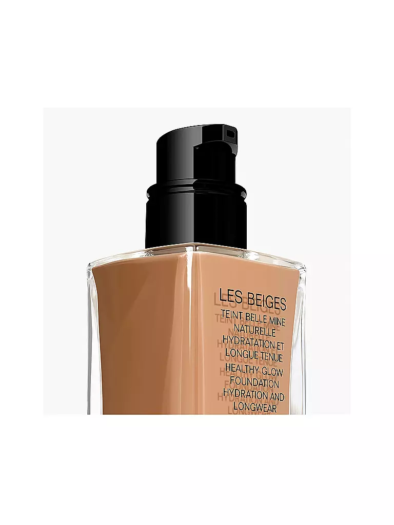 CHANEL FEUCHTIGKEITSSPENDENDE FOUNDATION MIT LANGEM HALT FÜR EINEN NATÜRLICH FRISCHEN TEINT 30ML camel