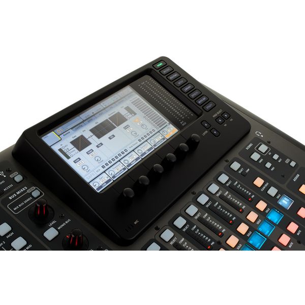 Behringer X32 Compact Bag Bundle