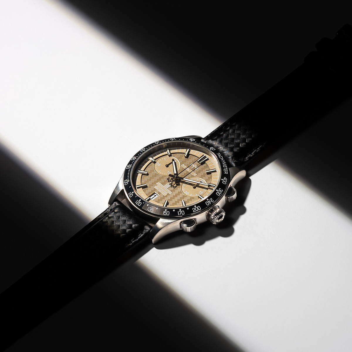 Montre MATY GM chronographe cadran taupe bracelet cuir noir