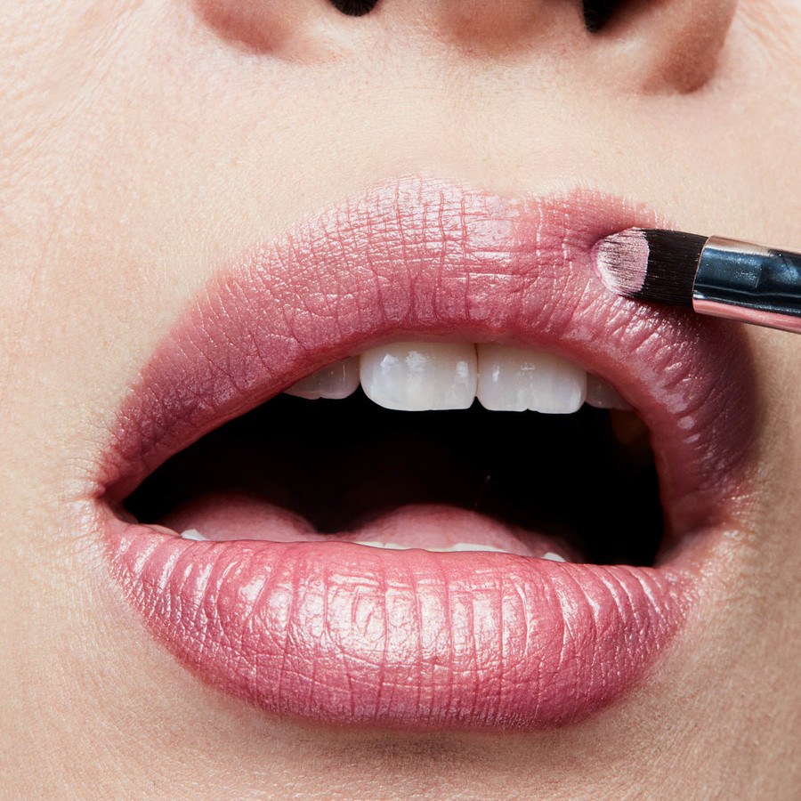MAC Frost Lipstick Fabby 3g