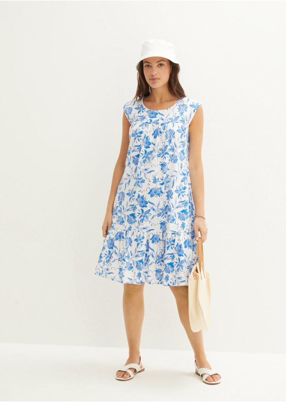 Robe à volant, longueur genou