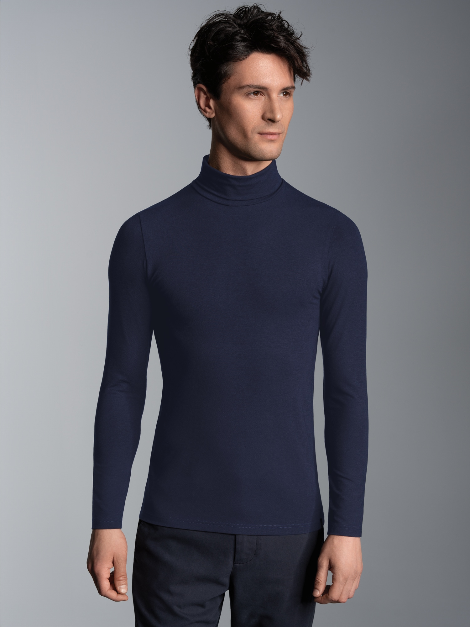 Rollkragen-Shirt aus elastischer Viskose Navy