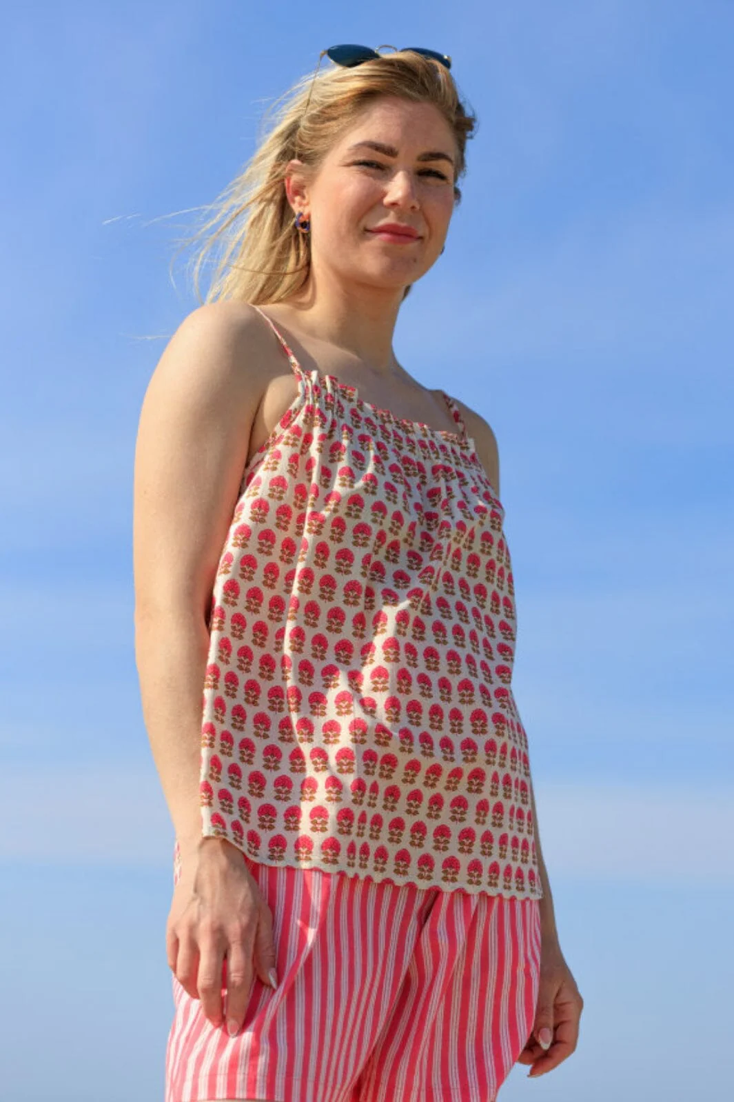 Black Colour Bcflora Shorts pink stripe