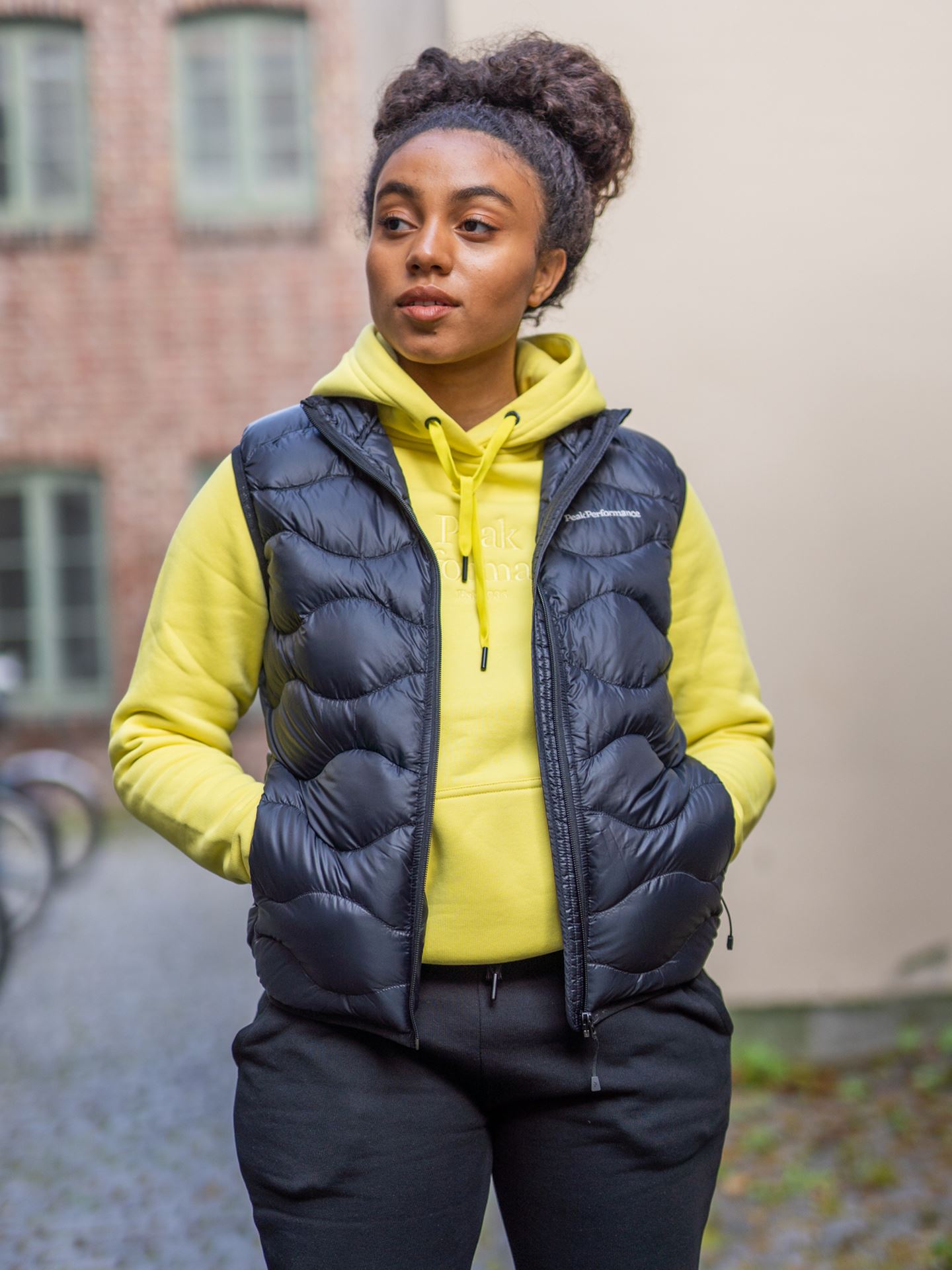W Helium Down Vest