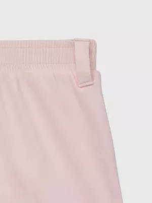 Shorts de moletom com logo exclusivo adaptável