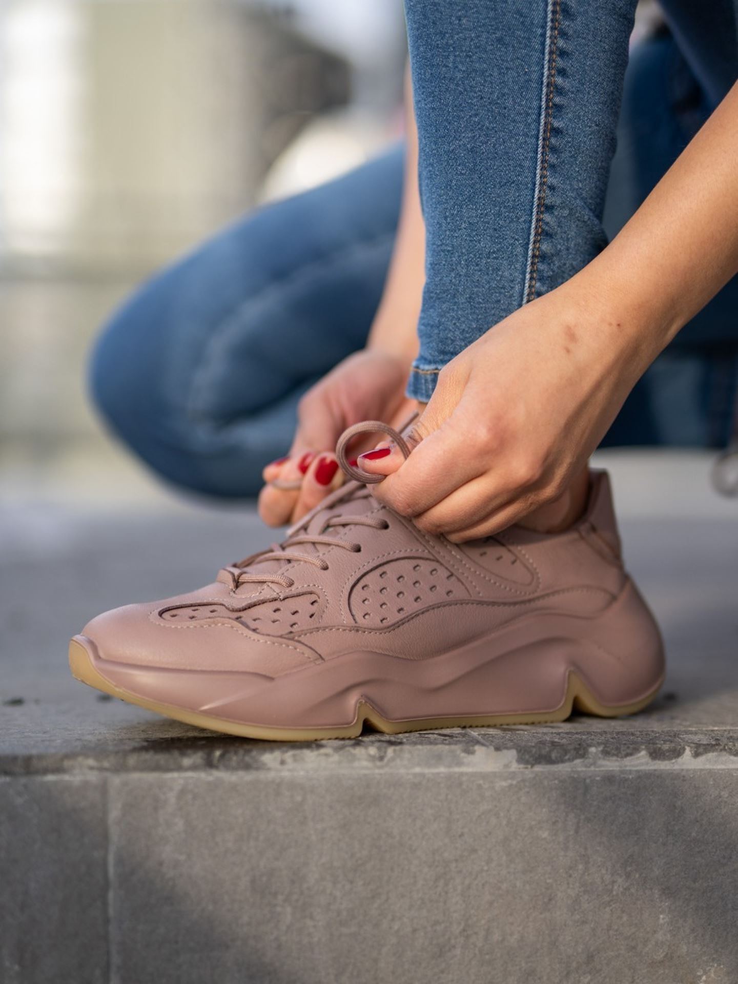 Chunky Sneaker Laced Shoe