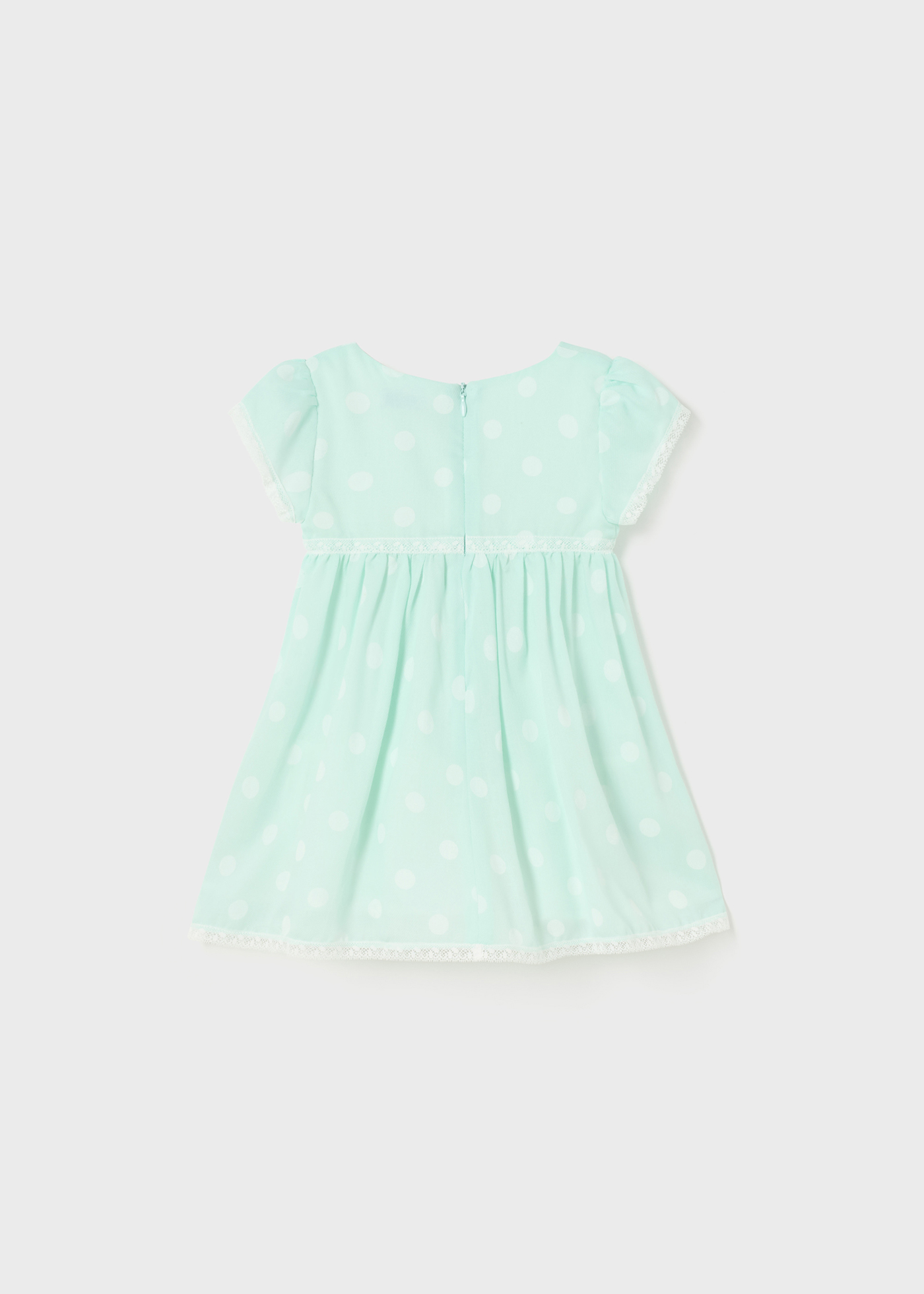 Vestido de bebê com estampa de renda