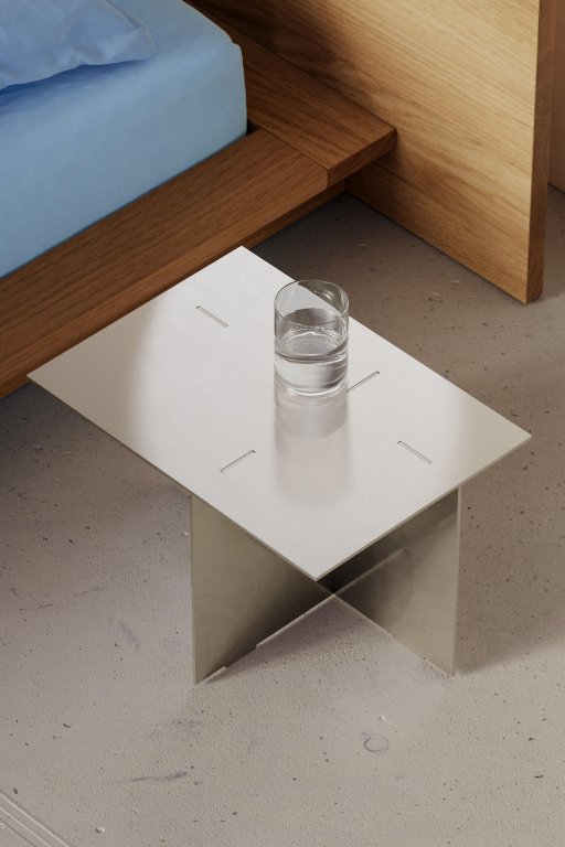 Objekte unserer Tage NOVAK bijzettafel