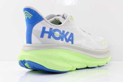 HOKA Clifton 9
