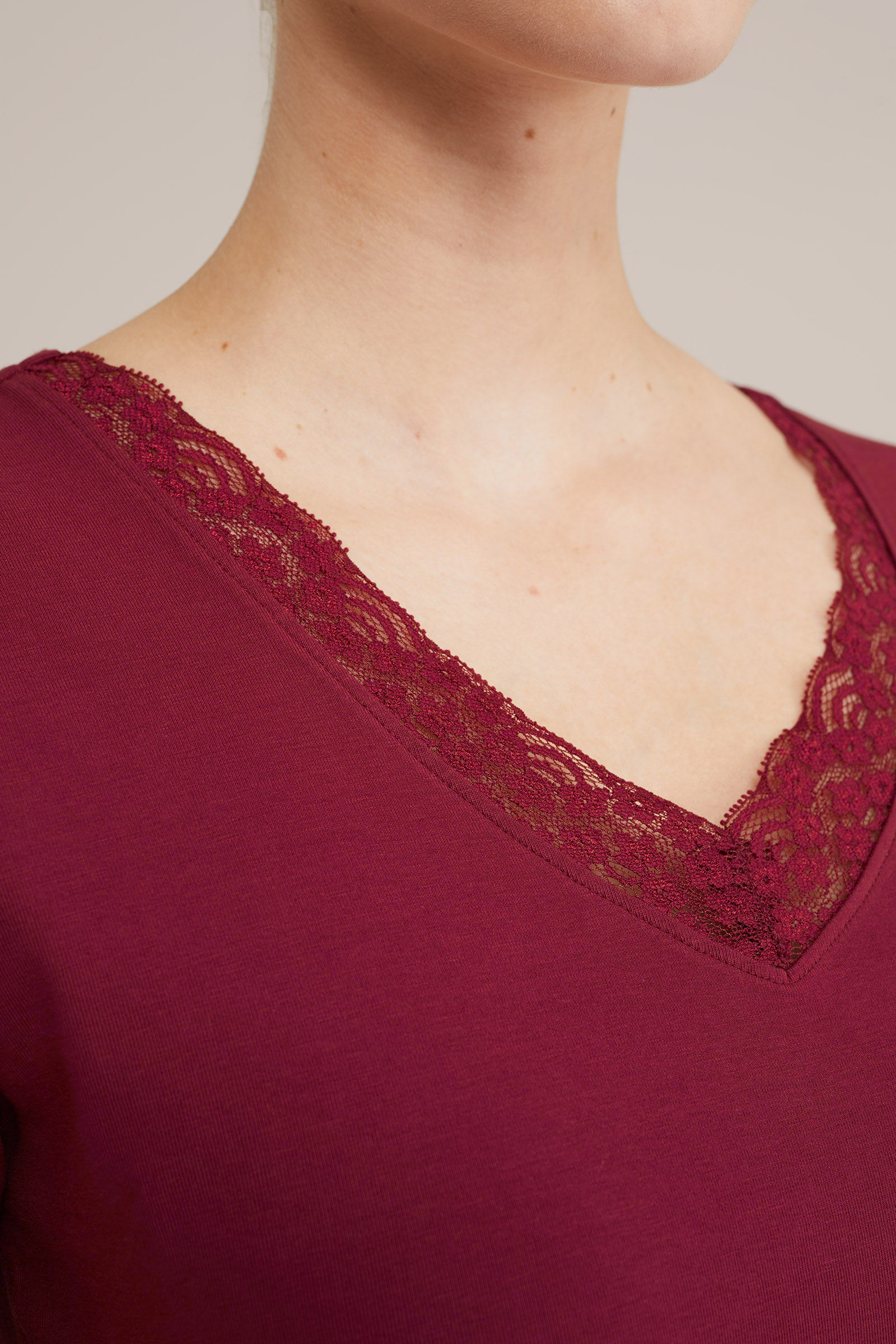 T-shirt met kant WE Fashion Bordeauxrood