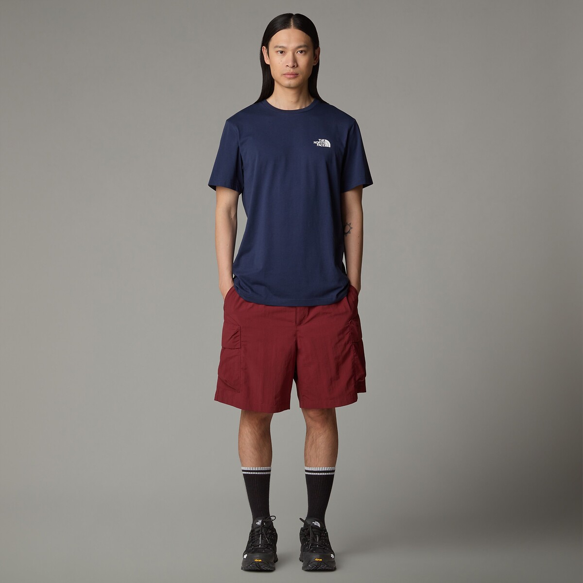 THE NORTH FACE<br>Camiseta Simple Dome com logo pequeno