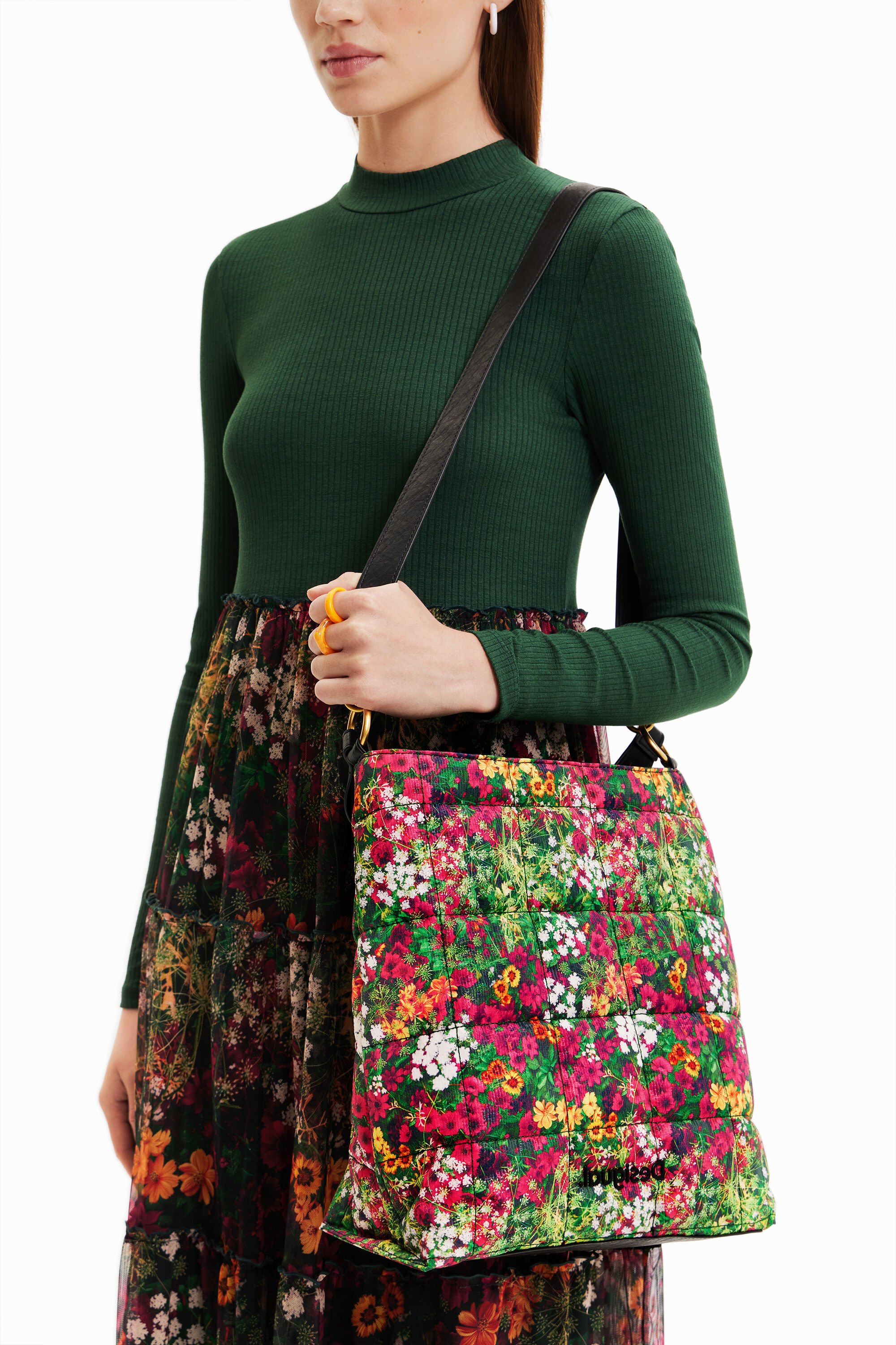 Bolso saco grande floral