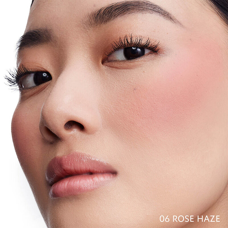 Make Me Blush Bold Blurring Blush  FLOUTANT, MODULABLE, COULEUR TRANSPARENTE À ULTRA-AUDACIEUSE. - 06_ROSE_HAZE