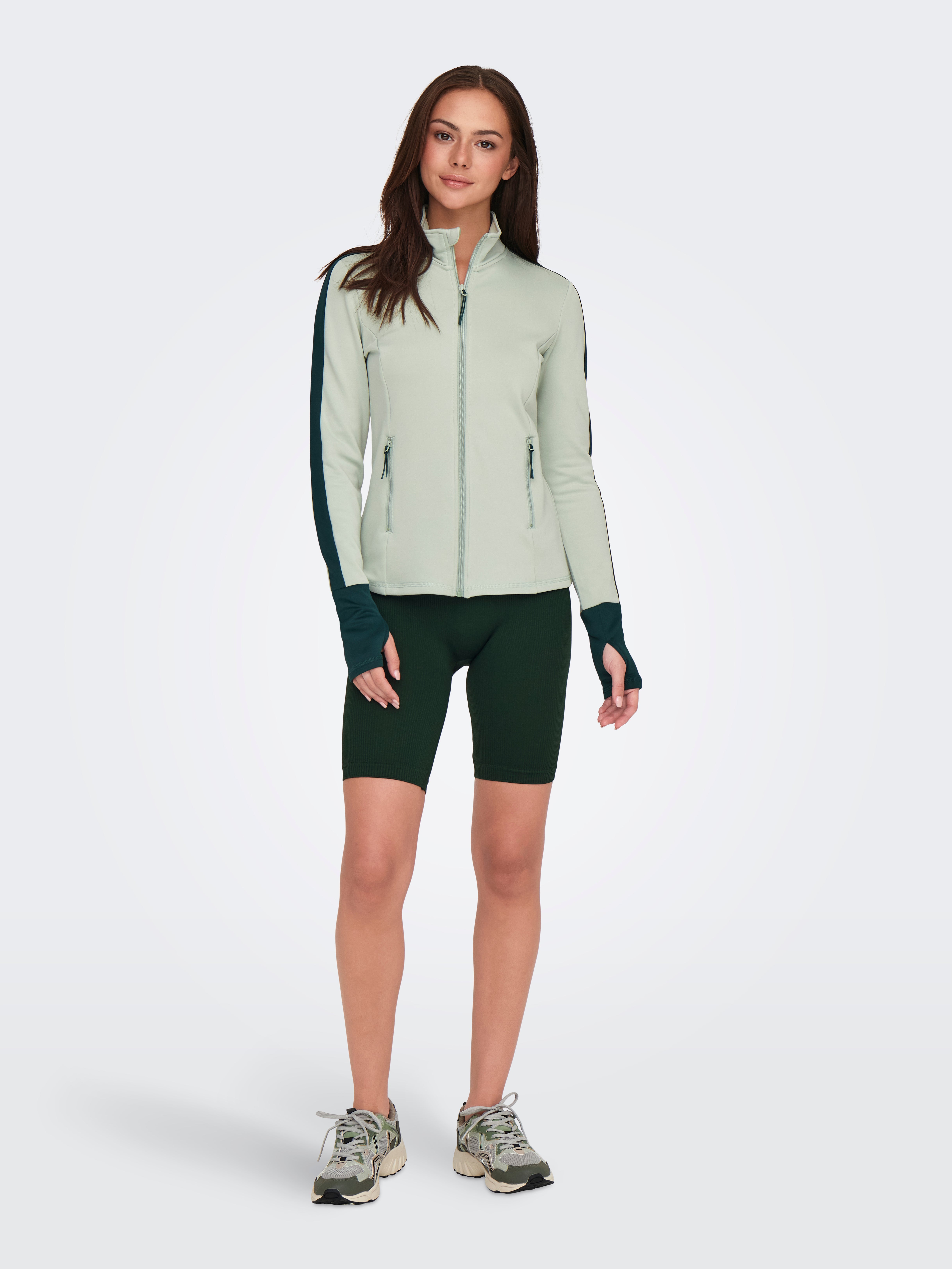 ONPJAIA Hohe Taille Slim Fit Shorts Scarab