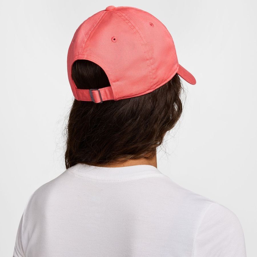 Nike Casquette Club Futura - Magic Ember/Blanc