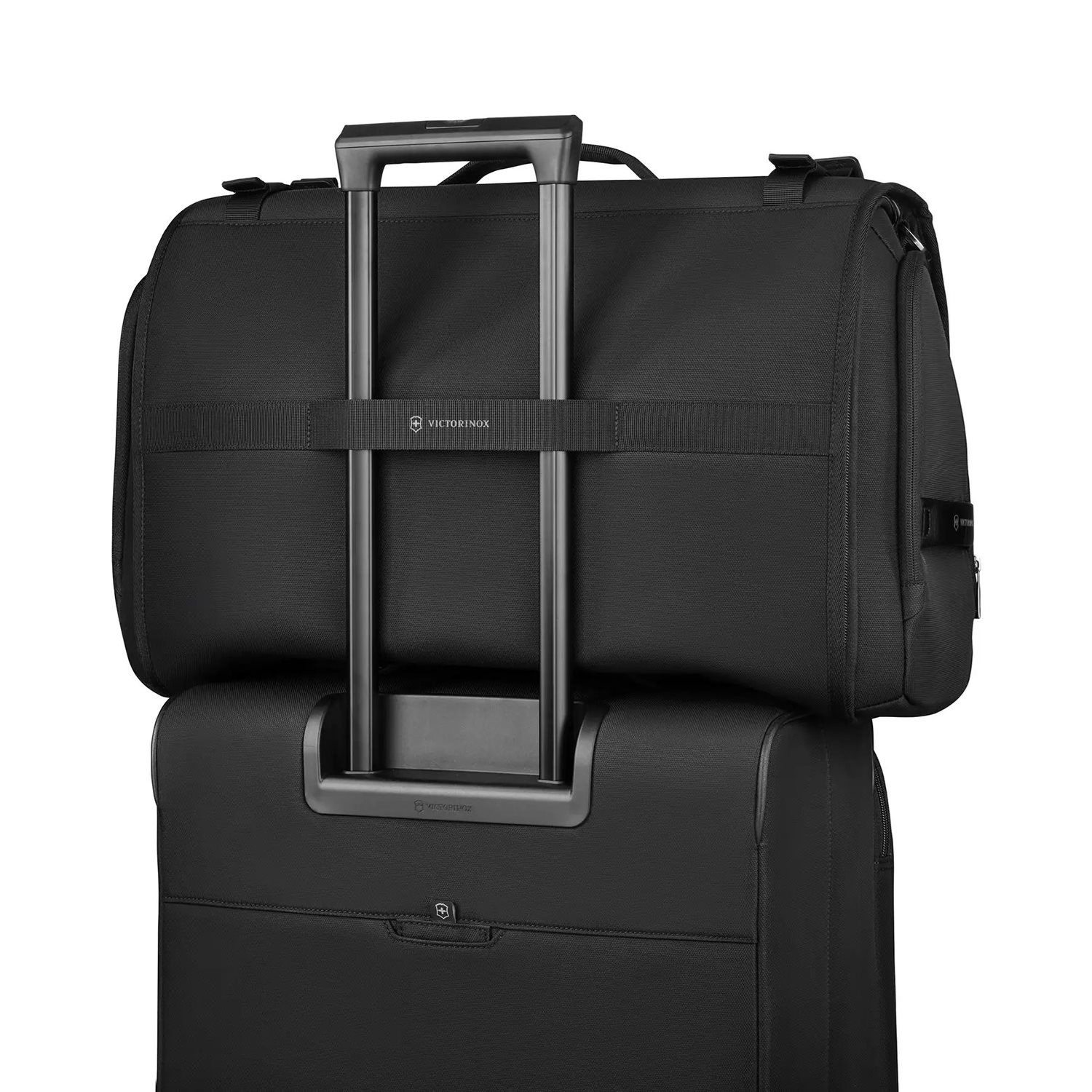 Victorinox Crosslight Garment Bag black
