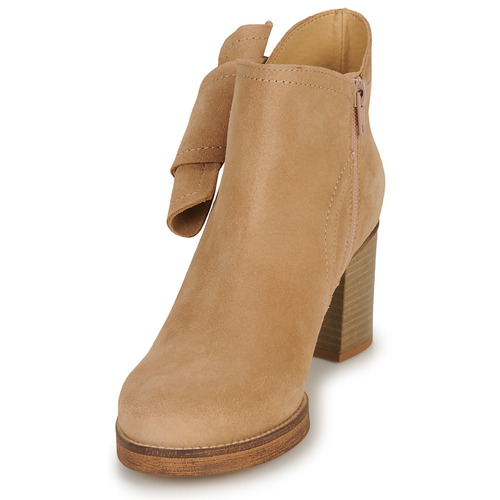 Casual Attitude - HIRCHE - Beige