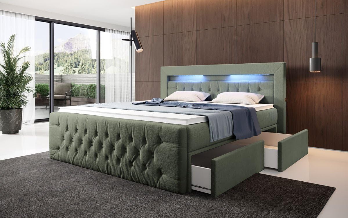 Luxusbetten24 Boxspringbett Menzogna Bouclé 200x200 mit LED-Beleuchtung und Stauraum | Bezug: Bouclé | Farbe: Grün | Härtegrad: H4 (100kg+)