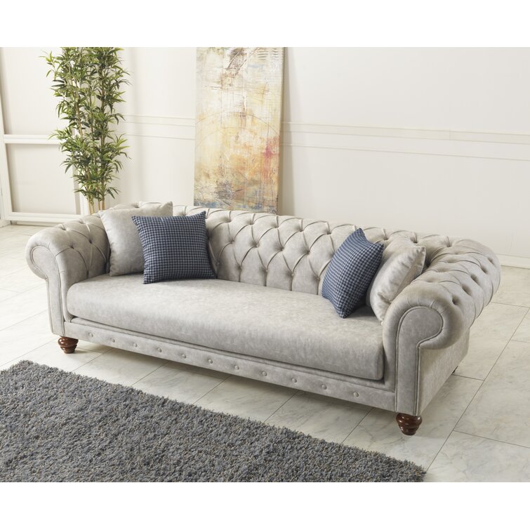 Pritt 96.1&rdquo; Rolled Arm Chesterfield Sofa