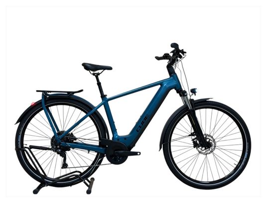Produit reconditionné . Cube Kathmandu Hybrid One 625 Shimano Deore 2023 . Vélo électrique . Cube . très bon état