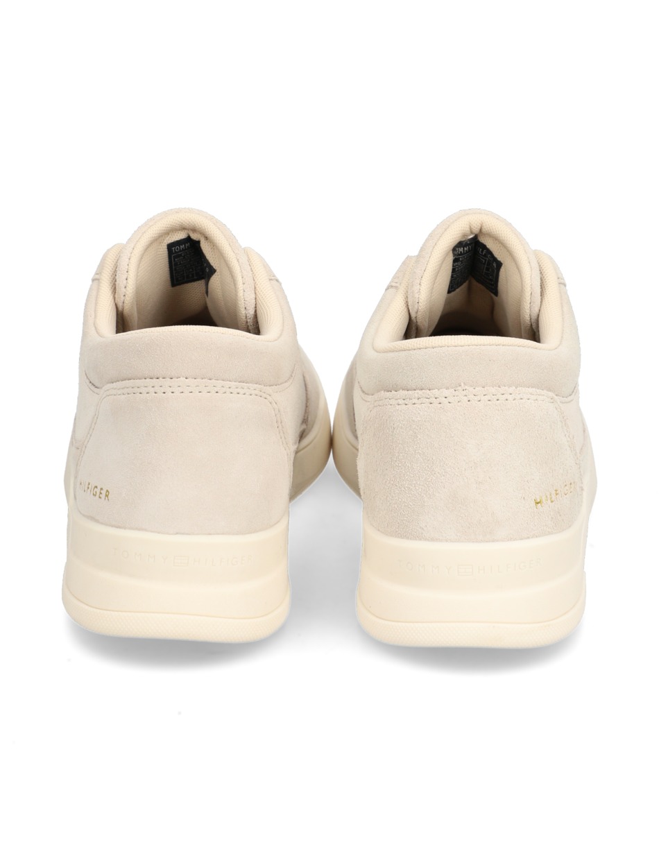 ELEVATED MID CUP SUEDE