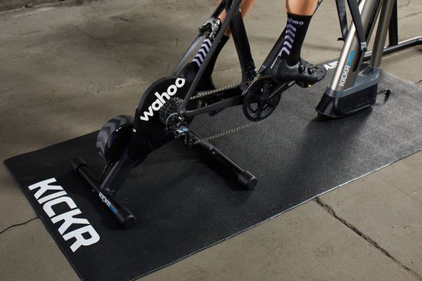 KICKR CORE interaktiver Hometrainer, Direktantrieb  schwarz