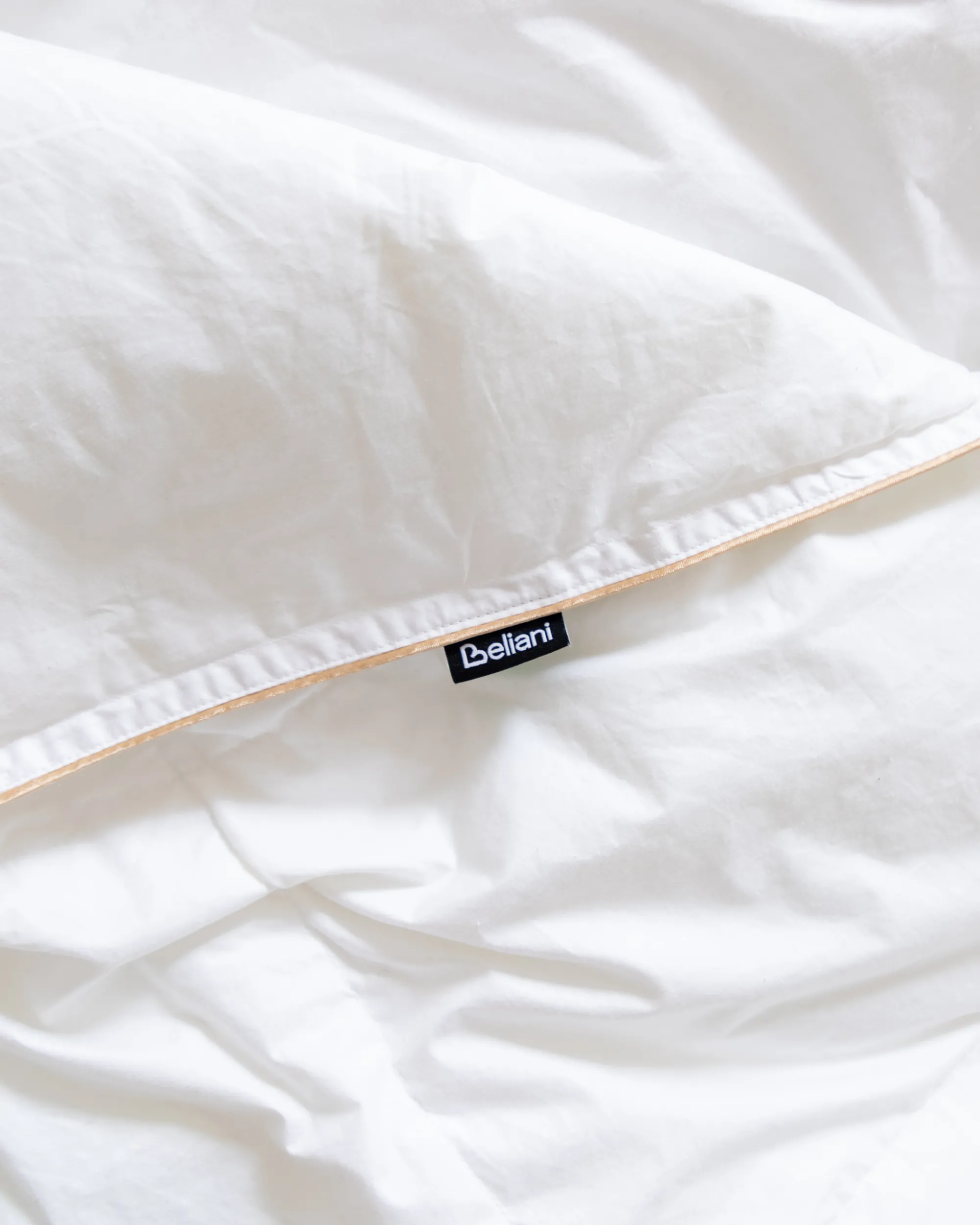 Dekbed medium warm Eendendons EIGER 220 x 240 cm