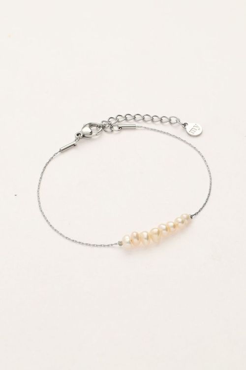 Minimalistische armband met meerdere parels