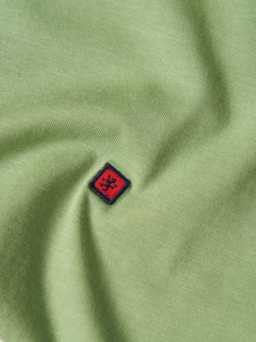 T-shirt básica de algodão