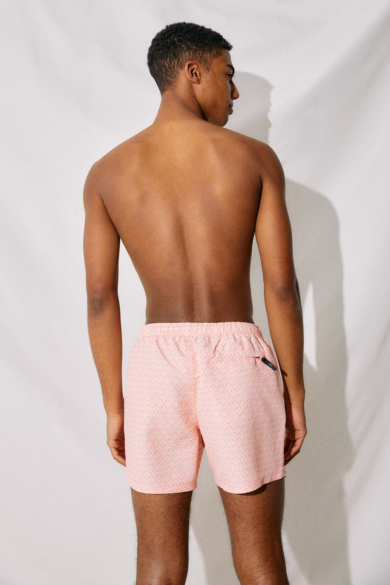 Maiô estampado com bolso pequeno com zíper - estampa laranja