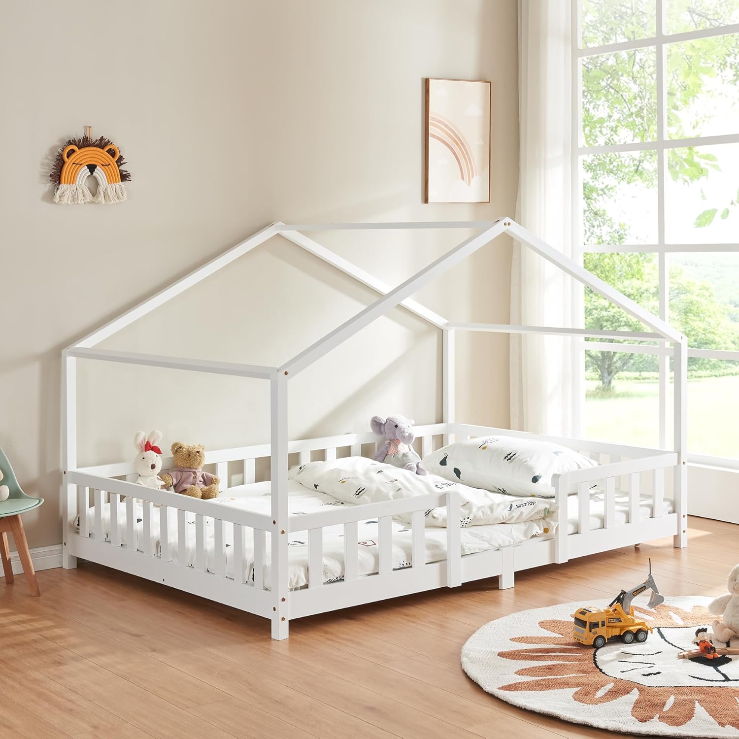 [en.casa] Kinderbett Treviolo Hausbett 140 x 200 cm Holzbett für Kinder mit Rausfallschutz Montessori Bettgestell mit Lattenrost Kiefernholz Weiß