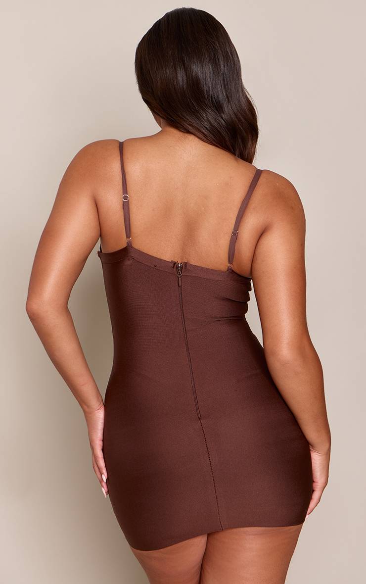 Chocolat Robe Moulante Mini À Détails En Dentelle